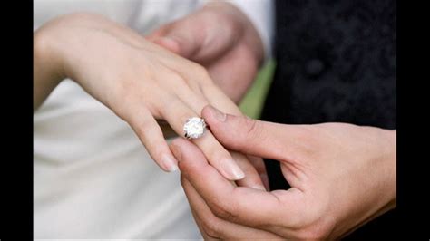 Evlilik teklifinde yüzük hangi ele takılır
